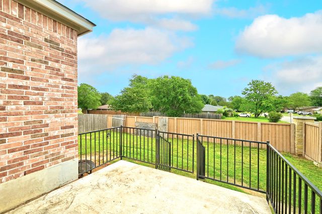 1621 Dragonfly Loop LOOP, Bastrop, TX 78602