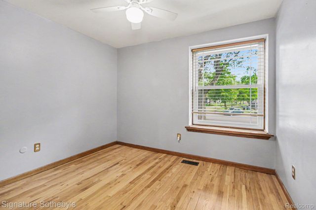 2067 Champagne Drive, Ann Arbor, MI 48108