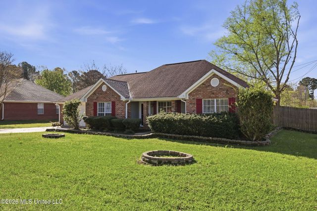 102 Dogwood Trail, Brandon, MS 39047