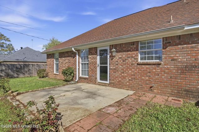 102 Dogwood Trail, Brandon, MS 39047