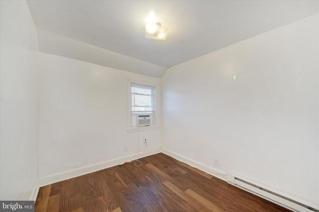 1133 CLOVER LN, Chester, PA 19013