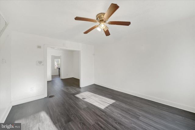 1133 CLOVER LN, Chester, PA 19013