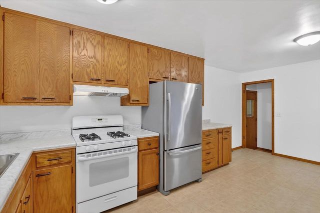 1240 Boynton Court, Janesville, WI 53545