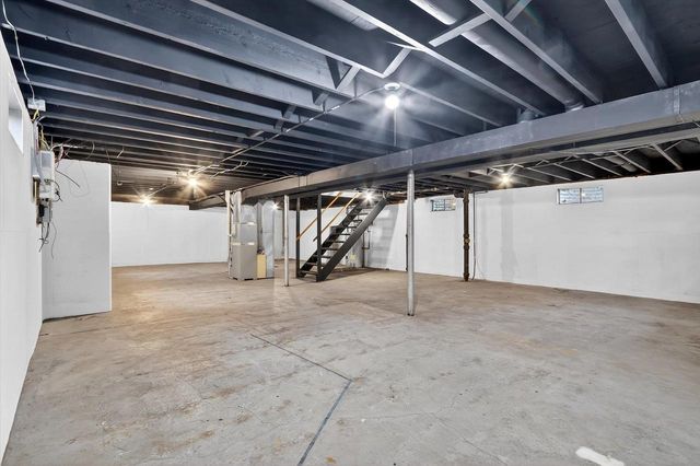 1240 Boynton Court, Janesville, WI 53545