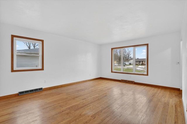 1240 Boynton Court, Janesville, WI 53545