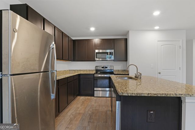 7210 Winterberry Circle, Macon, GA 31216