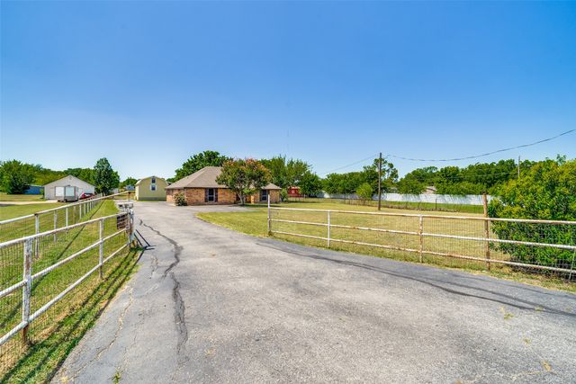 2705 County Road 920, Crowley, TX 76036