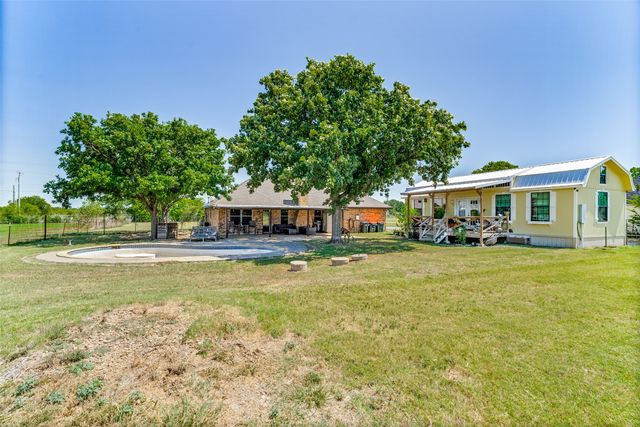 2705 County Road 920, Crowley, TX 76036