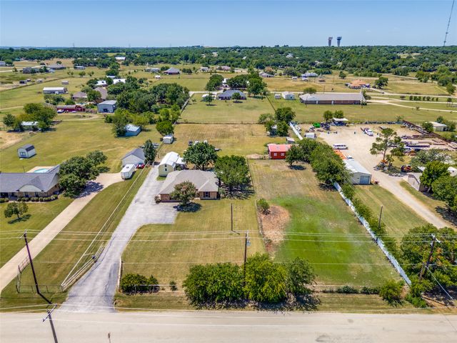2705 County Road 920, Crowley, TX 76036