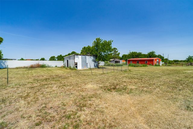 2705 County Road 920, Crowley, TX 76036