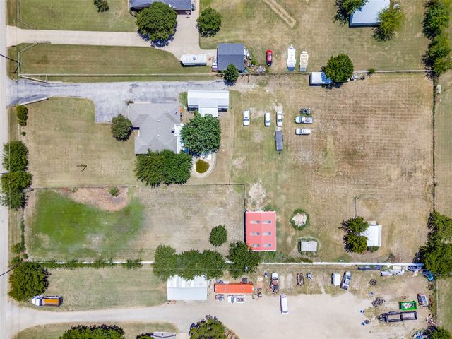 2705 County Road 920, Crowley, TX 76036