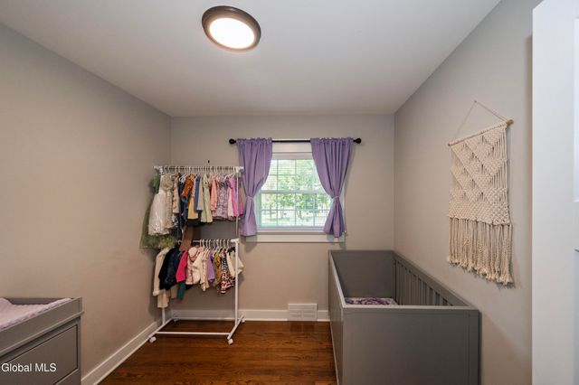 1040 John Alden Lane, Rotterdam, NY 12306