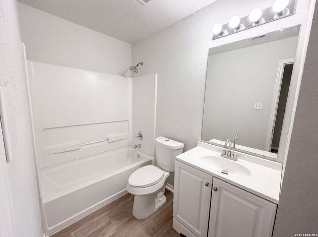 3972 CHEROKEE BLVD, New Braunfels, TX 78132
