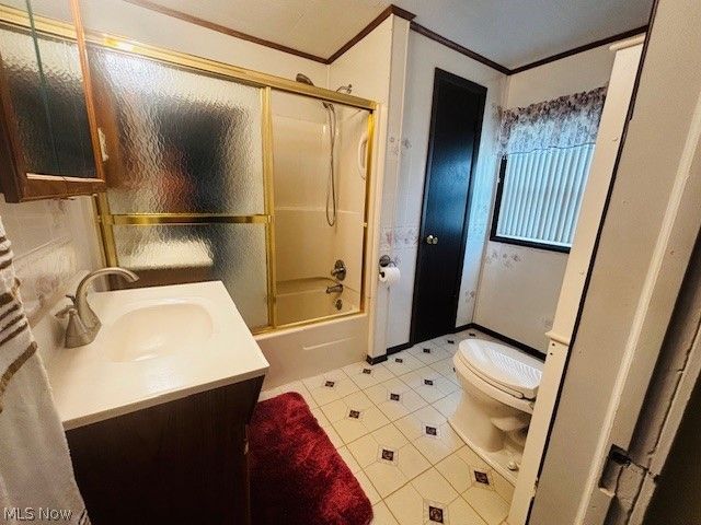 155 Hanna, Adena, OH 43901