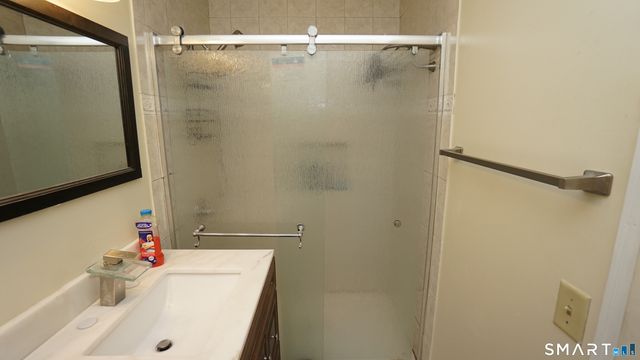 20 Ezra Silva Lane, Windsor, CT 06095