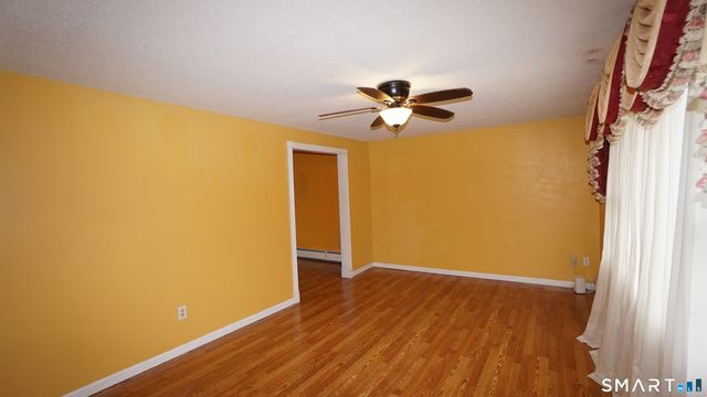 20 Ezra Silva Lane, Windsor, CT 06095