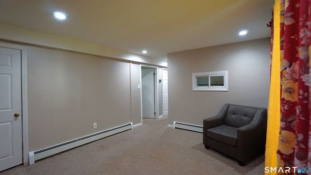 20 Ezra Silva Lane, Windsor, CT 06095