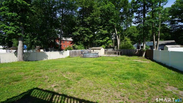 20 Ezra Silva Lane, Windsor, CT 06095