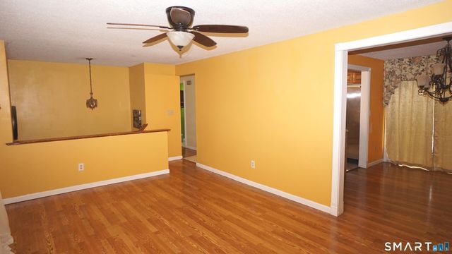 20 Ezra Silva Lane, Windsor, CT 06095