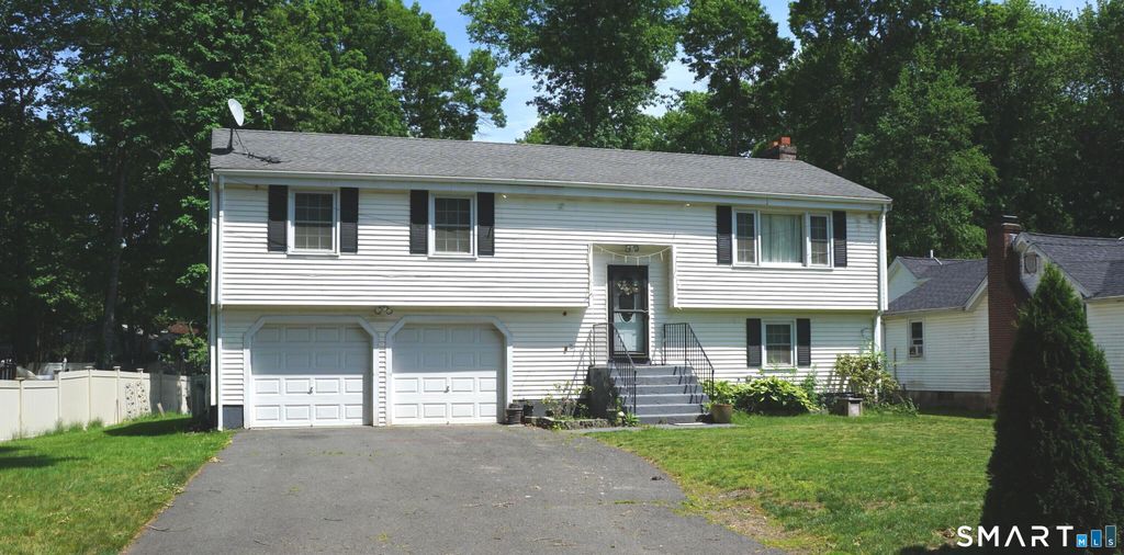 20 Ezra Silva Lane, Windsor, CT 06095