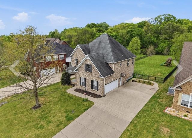 2305 Scout Dr, Rockvale, TN 37153