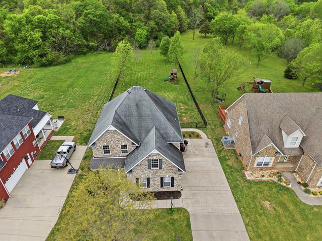 2305 Scout Dr, Rockvale, TN 37153