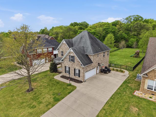 2305 Scout Dr, Rockvale, TN 37153