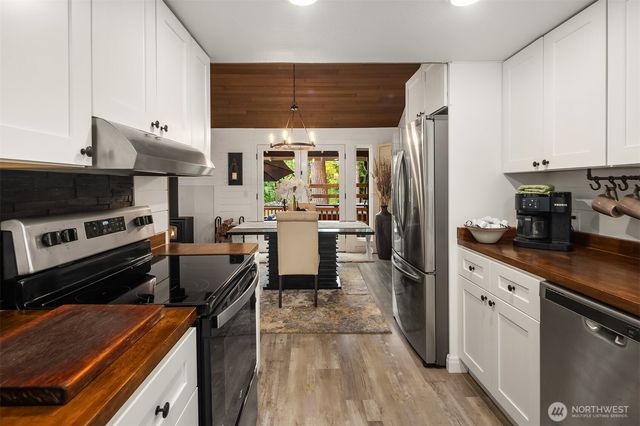 17206 116th Place NE, Arlington, WA 98223