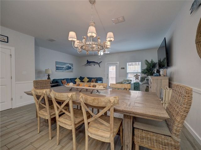 1813 S 11th St 502, Port Aransas, TX 78373