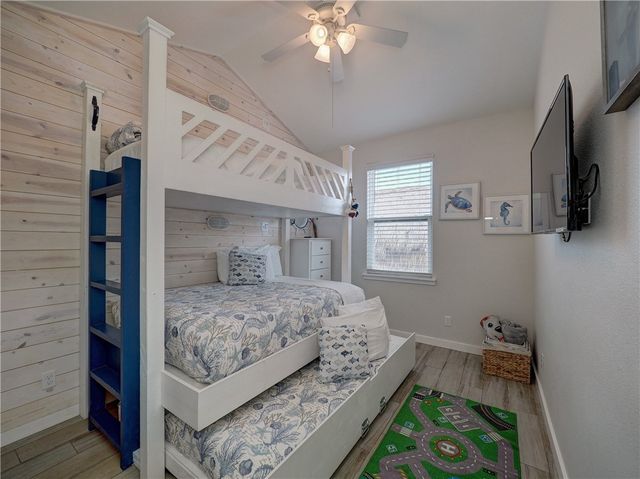 1813 S 11th St 502, Port Aransas, TX 78373