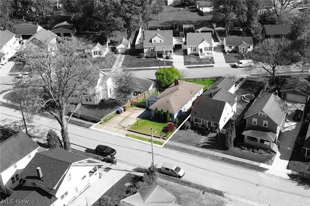 530 Keenan Avenue, Cuyahoga Falls, OH 44221