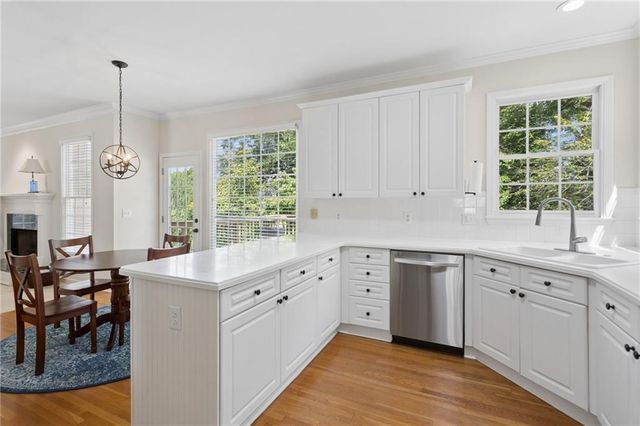 1353 Crown Terrace, Marietta, GA 30062