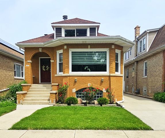 2937 N 74th Court, Elmwood Park, IL 60707