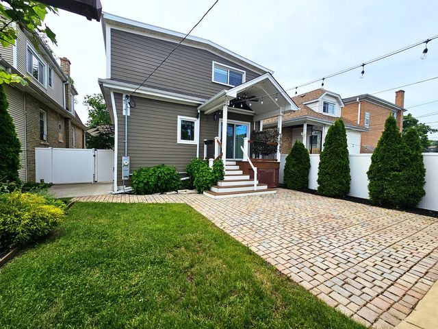 2937 N 74th Court, Elmwood Park, IL 60707