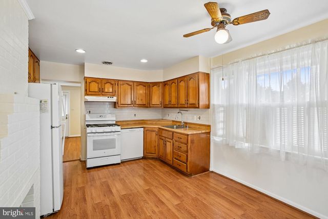 6621 EDSALL RD, Springfield, VA 22151