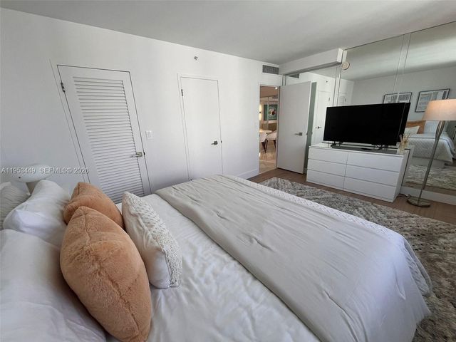 9195 Collins Ave 1111, Surfside, FL 33154