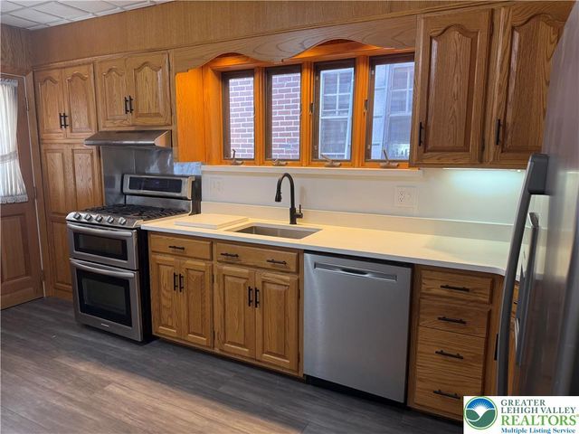 2014 West Green Street, Allentown City, PA 18104