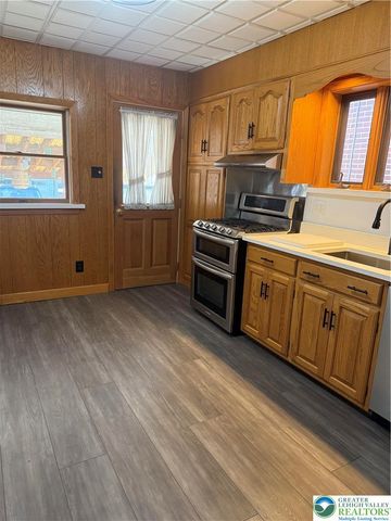 2014 West Green Street, Allentown City, PA 18104