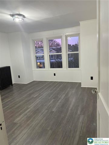 2014 West Green Street, Allentown City, PA 18104