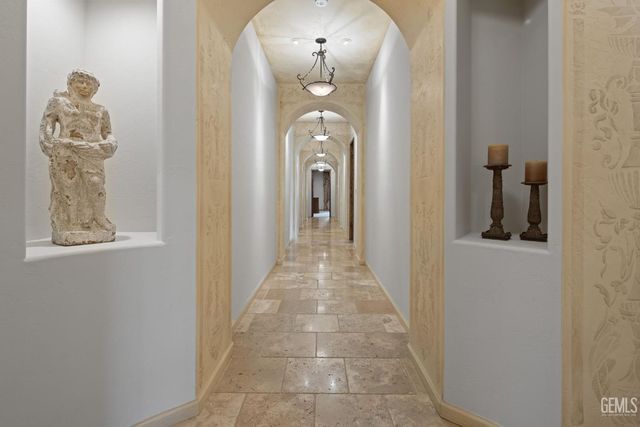 10208 Keswick Drive, Bakersfield, CA 93311