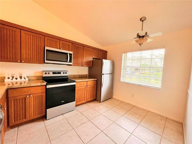176 Bent Arrow Dr, Jupiter, FL 33458