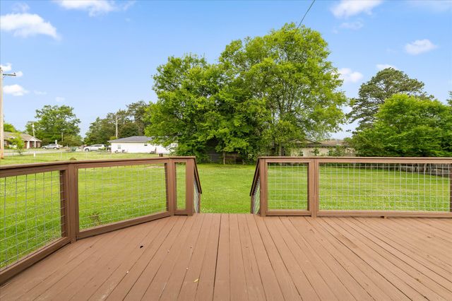53 Ann Drive, Rossville, GA 30741