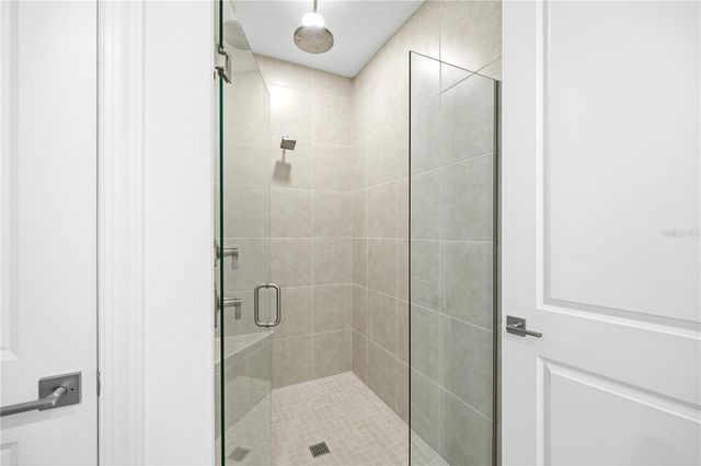 5888 WINDBREAK COURT, Apollo Beach, FL 33572