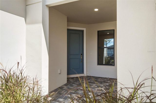 5888 WINDBREAK COURT, Apollo Beach, FL 33572