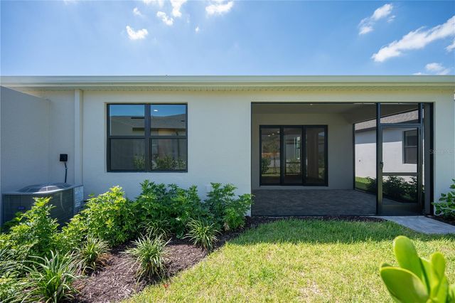 5888 WINDBREAK COURT, Apollo Beach, FL 33572