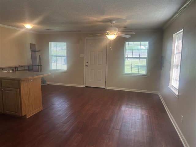 2820 S Pack, Lake Charles, LA 70611