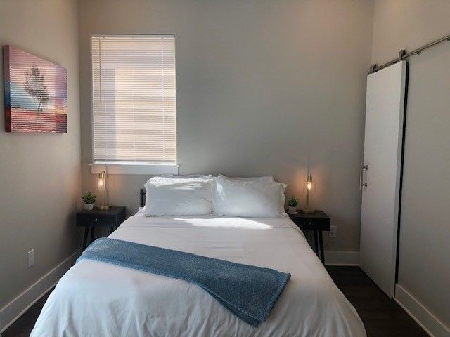 324 Feliks Gwozdz Place 200, Fort Worth, TX 76104