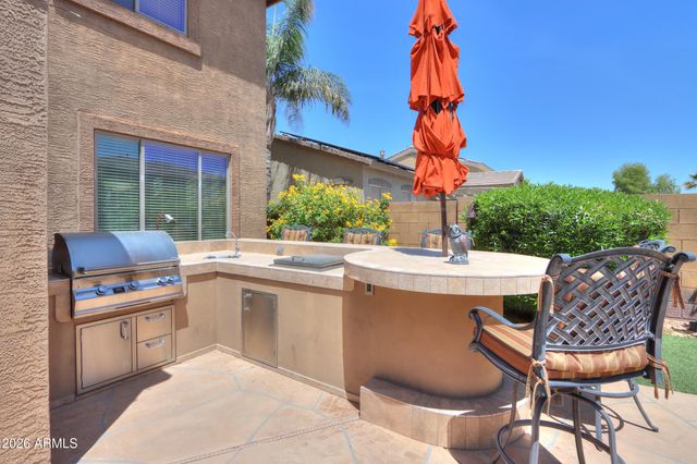 265 W BLUE LAGOON Drive, Casa Grande, AZ 85122