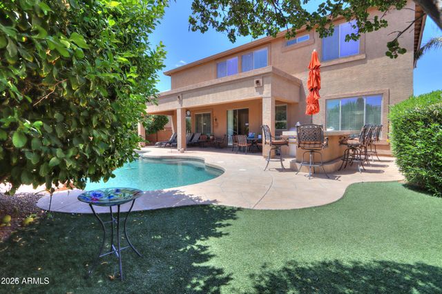 265 W BLUE LAGOON Drive, Casa Grande, AZ 85122