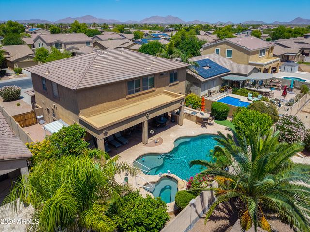 265 W BLUE LAGOON Drive, Casa Grande, AZ 85122